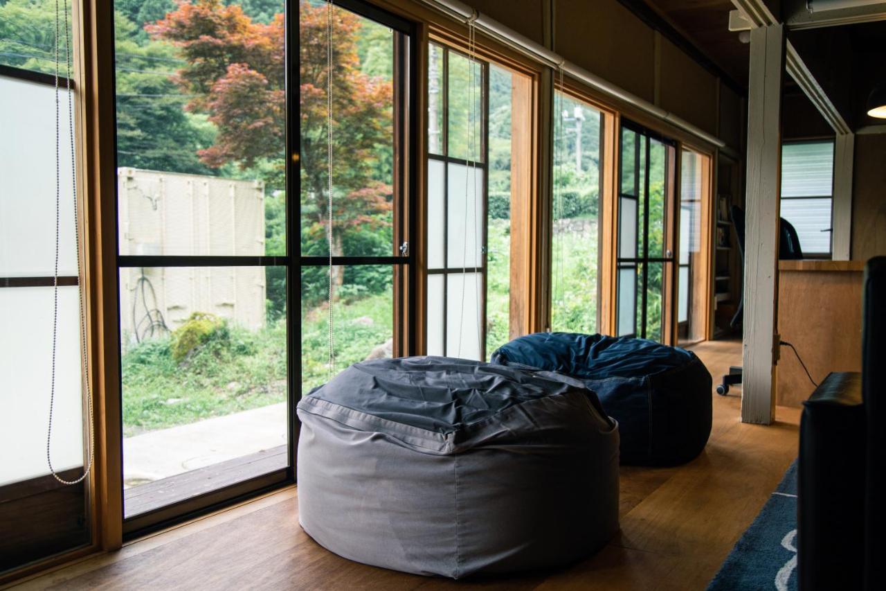 山の中の一棟貸切宿 五番地 Nambu (Yamanashi) Exterior foto
