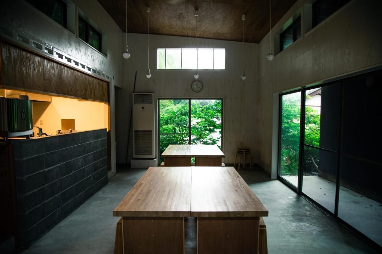 山の中の一棟貸切宿 五番地 Nambu (Yamanashi) Exterior foto